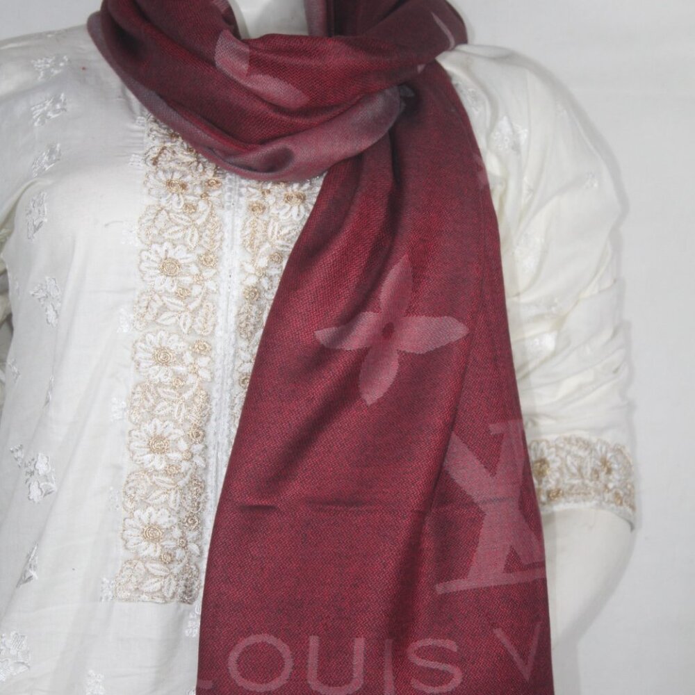 Authentic Louis Vuitton Wrap Scarf 60% Wool 40% Acrylic Stole Shawl Maroon Used. - Picture 7 of 10